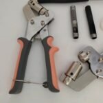 Heavy-Duty 3/8" (10mm) Grommet Tool Kit, Hand Press Eyelet Pliers with Hole Punch & Metal Grommets, Portable Fastener Setting Tool for Tarps, Canvas, Fabric, Leather, Clothes & Awnings - Image 3